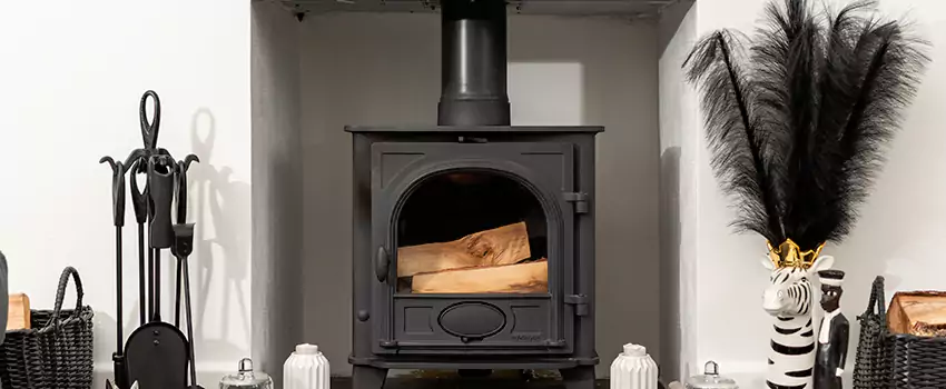 Thelin Hearth Products Providence Pellet Insert Fireplace Installation in Nord-Ouest, QC